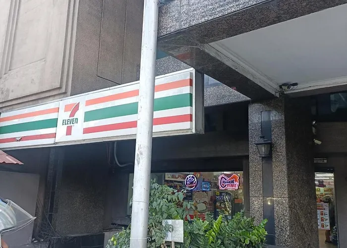 Korean Theme Near Up Town Mall Ateneo Lrt Katipunan Miriam College Netflix Prime Hbo Max Apartment Manila
